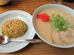 料理:チャーハンランチ700円@博多濃麻呂・東比恵店