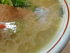 料理:ラーメンスープ@長浜ラーメン一龍亭・博多区千代