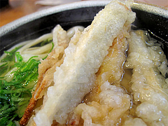 料理:ごぼう天うどんのごぼ天@長住うどん・福岡市南区