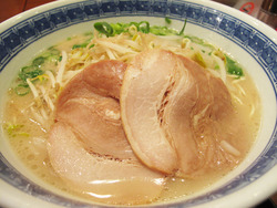5もやしラーメン650円@まるうま(うまや)