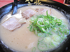 9メニュー:ラーメン520円@麺や・金の豚・ラーメン・野方