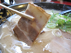 ランチ:豚骨ラーメンチャーシュー@麺や・金の豚・ラーメン・野方 ランチ:豚骨ラーメンチャーシュー@麺や・金の豚・ラーメン・野方