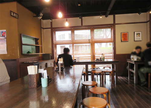 7店内