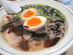 料理:クロトン上(煮玉子入り)600円@ラーメン・カナデヤ・塩原・大橋