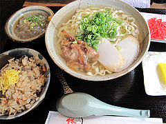 料理:ソーキそばセット680円@結の懸け橋・平尾
