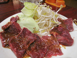 20カルビかハラミ@焼肉アカシ