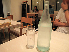 店内:テーブル席@オッジ・ヒロズスタイル・大名