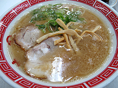 料理:赤のれんラーメン550円@ラーメン居酒屋赤のれん&とん吉・箱崎