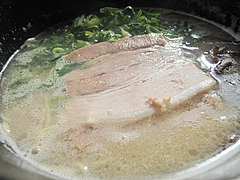 7ランチ:白ラーメン@博多新地ラーメン・福岡空港