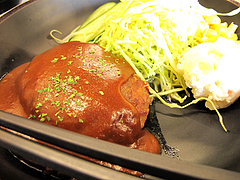 料理:ハンバーグ@博多金龍ラーメン・長住