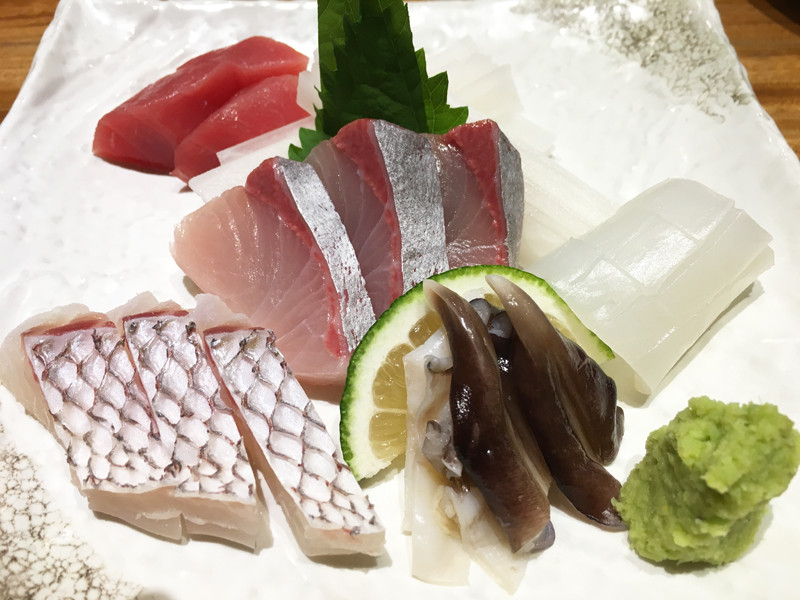 博多おんな節 福岡 寿司と魚料理をカジュアルに楽しめます 魚と肴 博多おんな節 福岡 寿司と魚料理をカジュアルに楽しめます 魚と肴