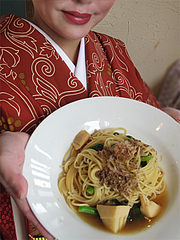 料理:ひき肉と筍と菜の花の和風パスタ@ベビーフェイスプラネッツ・パセオ野間大池店
