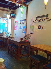 店内:テーブル席@大橋・タイ料理・オシャ