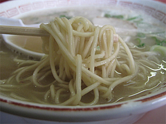 6ランチ:ラーメン麺@長浜ラーメン・餃子・長浜御殿・堤店