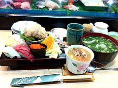 料理:ランチのすし定食1,050円@鮨あつ賀・福岡