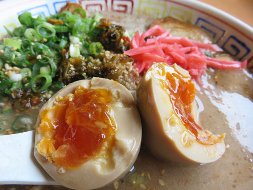 13チャーシュー麺+半熟煮玉子100円
