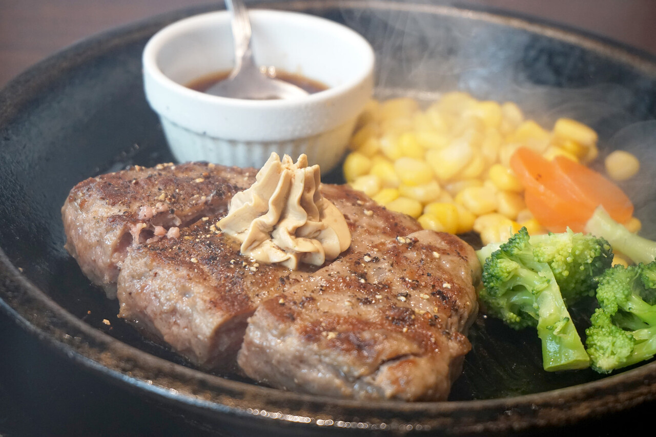 博多おんな節 福岡 ワイルドステーキ ワイルドハンバーグ いきなり ステーキ 太宰府店 博多おんな節 福岡 ワイルドステーキ ワイルドハンバーグ いきなり ステーキ 太宰府店