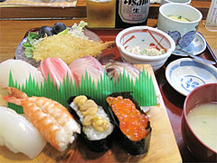 料理:すし定食1365円@一心鮮魚店・久留米.jpg