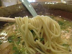 13ランチ:いつものラーメン麺@元祖ぴかいち・博多駅・中華
