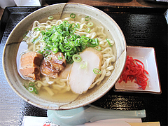料理:沖縄そば580円@結の懸け橋・平尾
