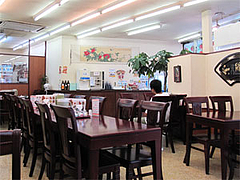 店内:テーブル席@竹園・百年橋店