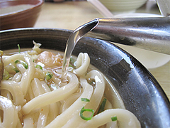 ランチ:つゆ入れる@牧のうどん・空港店