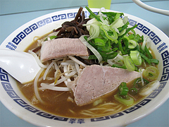 料理:みそラーメン250円@勝龍軒・野間