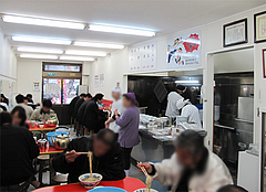 店内@元祖ラーメン長浜家