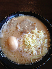 12ランチ:チャーシュー・キャベツ・煮玉子@黒豚ラーメン・黒豚ブラザーズ・大橋店