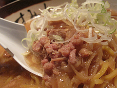 10ランチ:味噌ラーメン肉味噌@札幌味噌ラーメン・すみれ・博多店