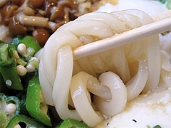 料理:スタミナぶっかけ(冷)の麺@ウエストうどん渡辺通り店