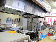 店内@博多ラーメンはかたや百年橋店
