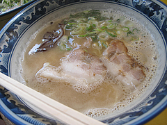 料理:ラーメン500円@とんこつラーメン・たえちゃん