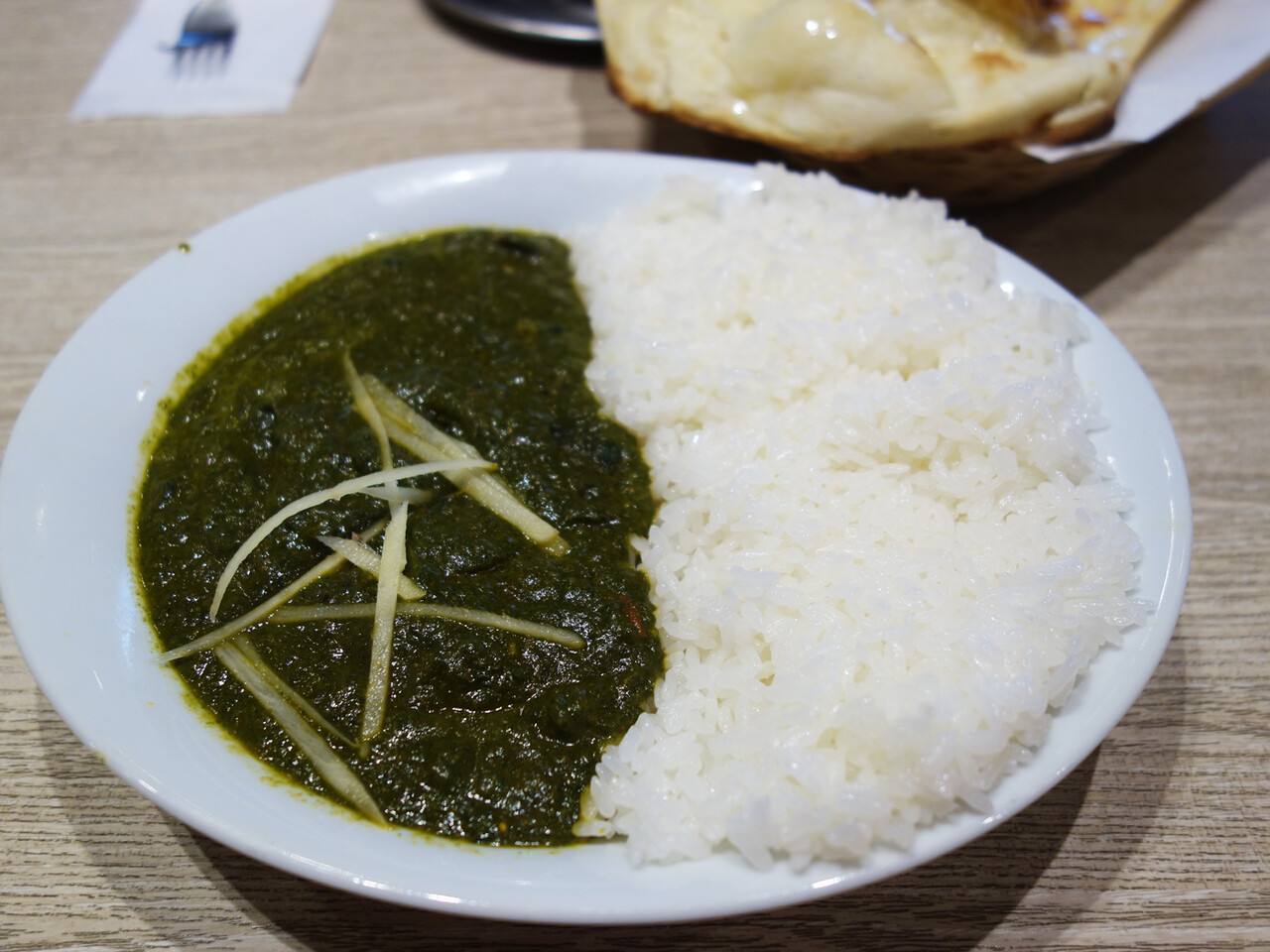 博多おんな節 福岡 日替わりランチ690円 サグカレーライス インド料理 フォーシーズン ミラン 六本松店 博多おんな節 福岡 日替わりランチ690円 サグカレーライス インド料理 フォーシーズン ミラン 六本松店