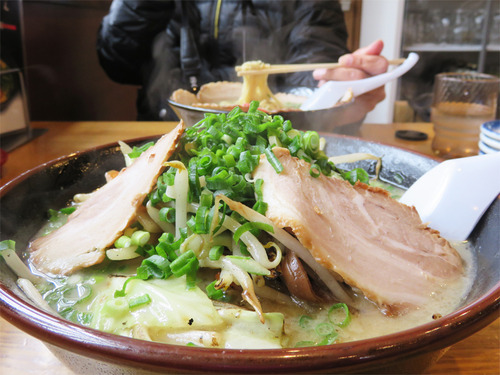 7野菜たっぷりチャンメン800円