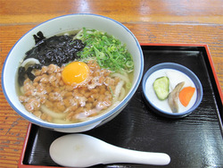 11納豆うどん温650円@長州うどん