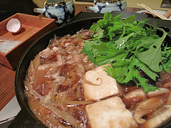 料理:地鶏鍋出来上がり@湯の岳庵・亀の井別荘