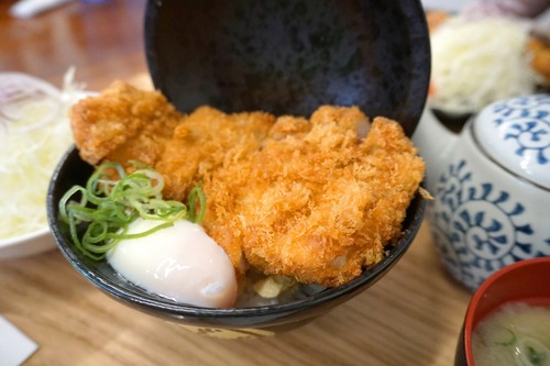 かつどん3