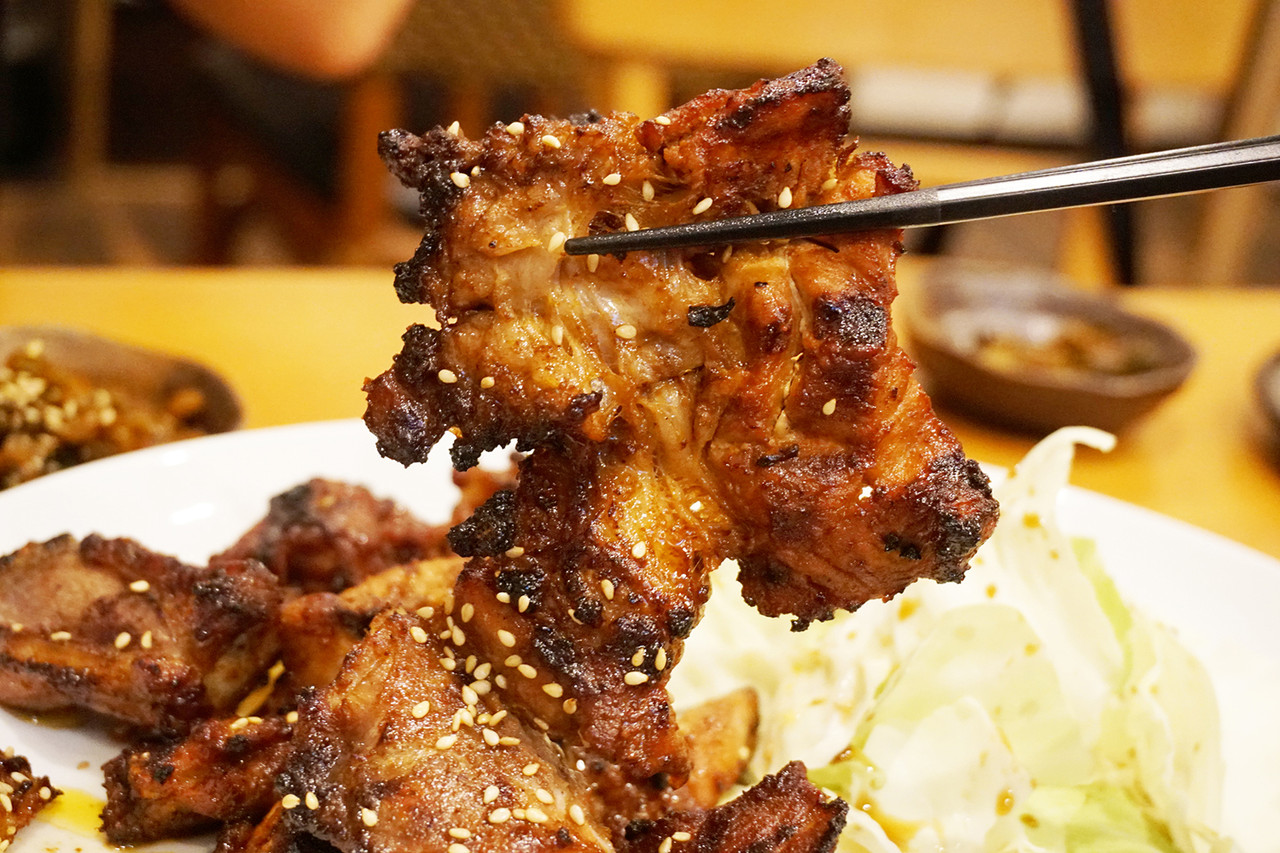 博多おんな節 福岡 久留米ラーメン居酒屋 骨付カルビ 鉄鍋餃子 花畑 丸福 博多おんな節 福岡 久留米ラーメン居酒屋 骨付カルビ 鉄鍋餃子 花畑 丸福