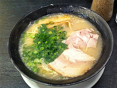 ランチ:しお豚骨らーめん500円@博多ラーメン龍人・赤坂