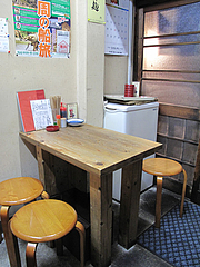 5店内:テーブル席@鉄板焼・お好み焼き・居酒屋・好味(このみ)