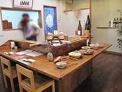 3店内:カウンター席@和食・四季菜・益々・小郡