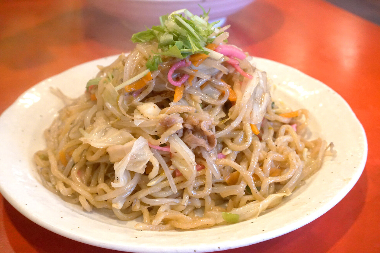 博多おんな節 福岡 地元で人気のチャンポン 皿うどん専門店 ぴかまつ