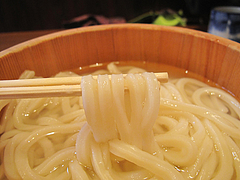 まる得・釜揚げうどんの麺@丸亀製麺・那珂川・福岡