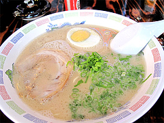 料理:ラーメン450円@浜太郎・長浜屋台村