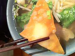 ランチ:バーミーナーム揚げワンタン@大橋・タイ料理・オシャ