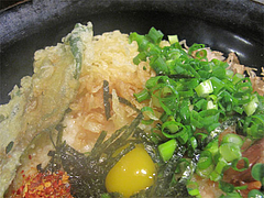 料理:山いもぶっかけの具@うどん・麺屋岩田