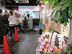 店内:行列@らーめん大・福岡・大橋