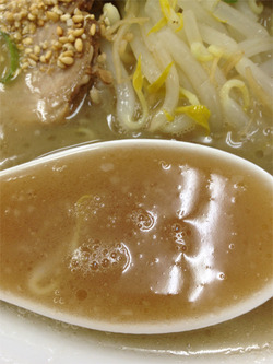 6もやしラーメンスープ@博多長浜風び(風靡)
