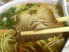 ラーメンのチャーシュー@長崎亭博多駅南店